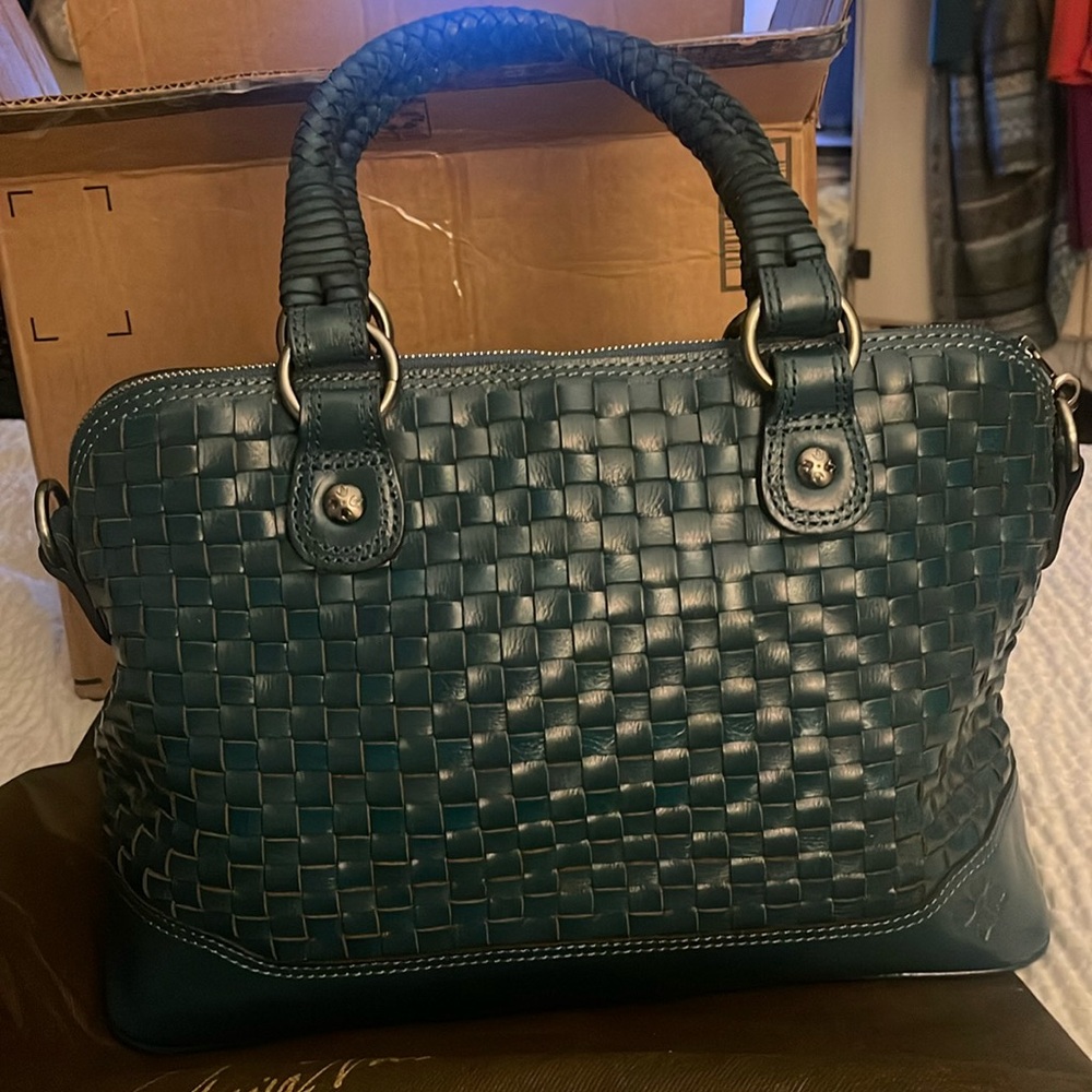 Patricia Nash Augusta Blue Handbag - NWT - GORGEOUS